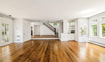 97 Harrison Ave P1, Newport, RI 02840