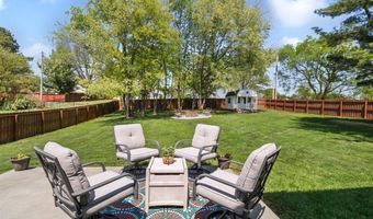 1628 Cave Mill Rd, Bowling Green, KY 42104