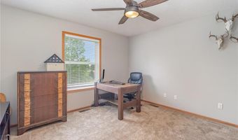 15594 Finch Ave, Apple Valley, MN 55124