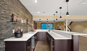 1 LAKE POTOMAC Ct, Potomac, MD 20854