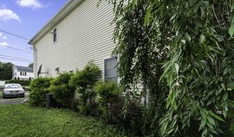 189 Southern Blvd, Danbury, CT 06810