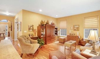 18 MISSION Way, Barnegat, NJ 08005