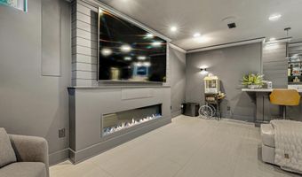 24168 SPRING MEADOW Cir, Aldie, VA 20105
