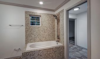 526 E Jasper St, Brandon, MS 39042