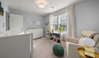 24 Lynn Dr, Attleboro, MA 02703
