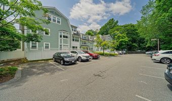 37 Hastings St 207, Boston, MA 02132
