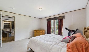 425 Pfeiffer Rd, Batesville, AR 72501
