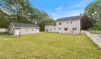 12 Summit Ter, Falmouth, ME 04105