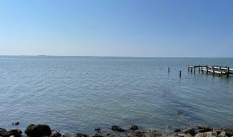 620 Seashore Dr, Atlantic, NC 28511