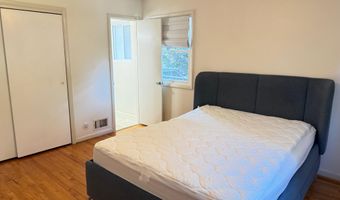 5628 ALTA VISTA Rd, Bethesda, MD 20817