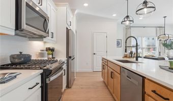 328 Colsen Dr, Acworth, GA 30102