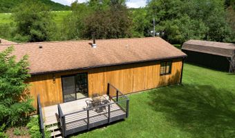 260 Gladstone Hollow Rd, Andes, NY 13731