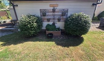 211 New Jersey Ave, Bergenfield, NJ 07621