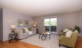 160 Cumberland Park Ct G, Ballwin, MO 63011