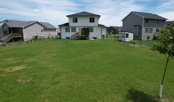 5820 Allerton Dr, Ames, IA 50014