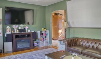 1013 N LINWOOD Ave, Appleton, WI 54914
