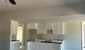 1100 Hunter Dr, Barling, AR 72923