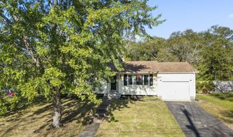 34 Drexel Dr, Jackson, NJ 08527