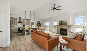 814 E Bridge Rd, Polk City, IA 50226