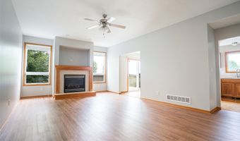 2629 8th Ave SE, Altoona, IA 50009