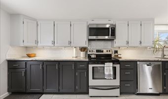 22 Lane St, Bangor, ME 04401