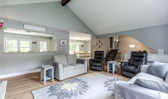 3 Blue Spruce Dr, Coventry, RI 02816