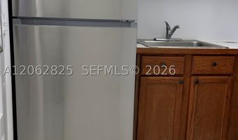 3000 Marcos Dr P210, Aventura, FL 33160