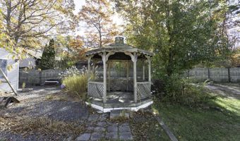 69 Rose Hill Rd, Barnegat, NJ 08005