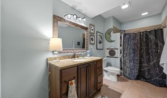 3352 Southridge Dr, Amana, IA 52203