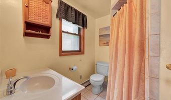 429 Edgewater, Algonac, MI 48001