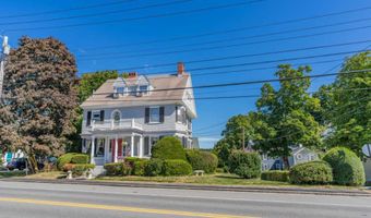 1055 Washington St, Bath, ME 04530