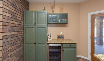 2602 Fairway Dr, Artesia, NM 88210