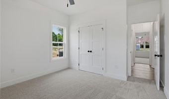 32 Creek Stone Ln, Autryville, NC 28318