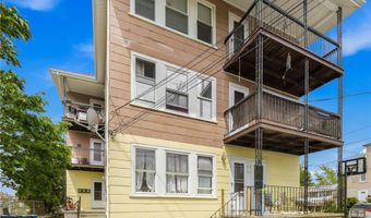612 Rathbun St, Blackstone, MA 01504