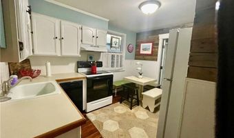 45 Hammond St 1, Newport, RI 02840