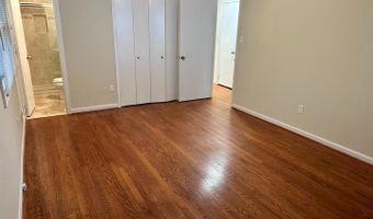8722 POSTOAK Rd, Rockville, MD 20854