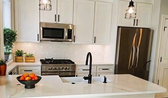 80 Baxter St, Boston, MA 02127