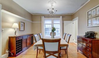 1 Bliss Rd, Newport, RI 02840