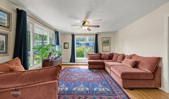 1614 Wolverine St, Anchorage, AK 99504