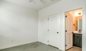 3513 S Hills Ave, Fort Worth, TX 76109
