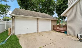 1413 E PERSHING St, Appleton, WI 54911