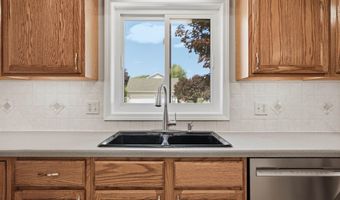 W6741 LYDIA Lane, Appleton, WI 54915