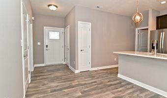 9170 Hedley Way E, Avon, IN 46123