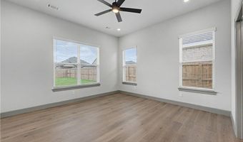1081 Mammoth St, Bentonville, AR 72713