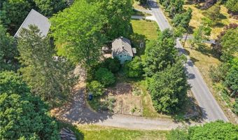 364 Abbott Run Valley Rd, Cumberland, RI 02864