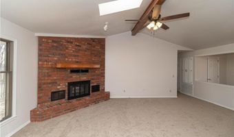 1 Sandon Ln, Bella Vista, AR 72715