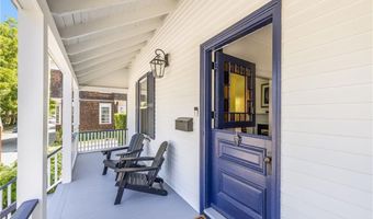 5 Mt. Vernon St, Newport, RI 02840