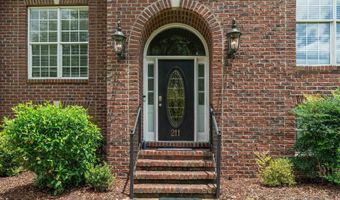 211 WEATHERLY CLUB Dr, Alabaster, AL 35007
