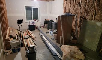 102 10th Ave, Belle Fourche, SD 57717