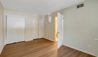 7758 DONNYBROOK Ct 101, Annandale, VA 22003